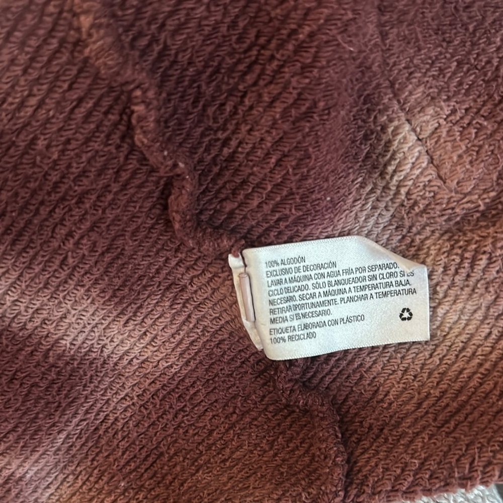 JoyLab Burgundy Tie-Dye Teddy Sweater- Preloved - Picture 7 of 7